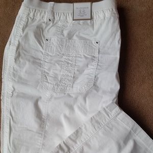 Chico's White Cool Cotton Crop Cargo Pants, sz 3.5  XXL, NWT